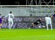 Fiorentina Menang 2-1 Atas Milan, De Gea Selamatkan Dua Penalti!